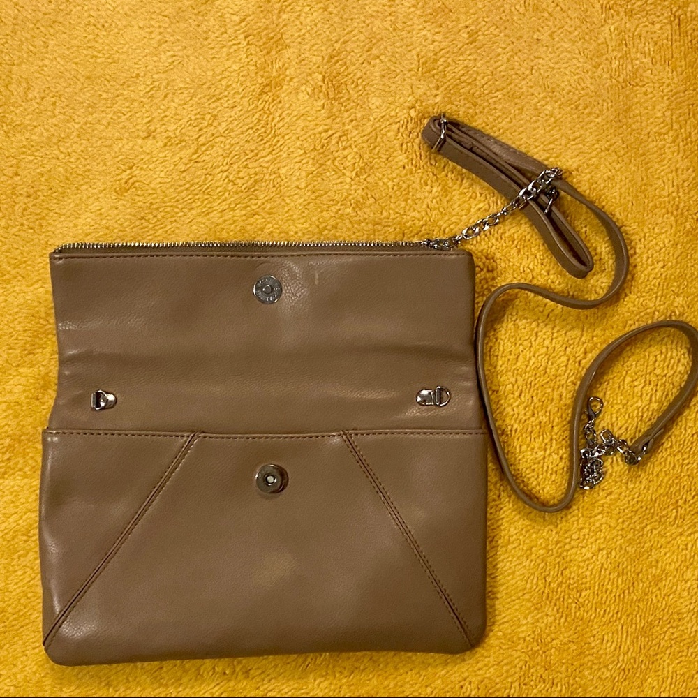 Cute Purse, Hardly Used Great Condition